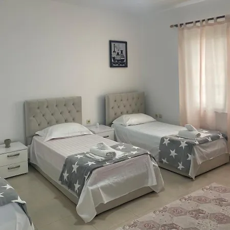 Quiet One Bedroom Apartament- Dajti View Tirana Exterior foto